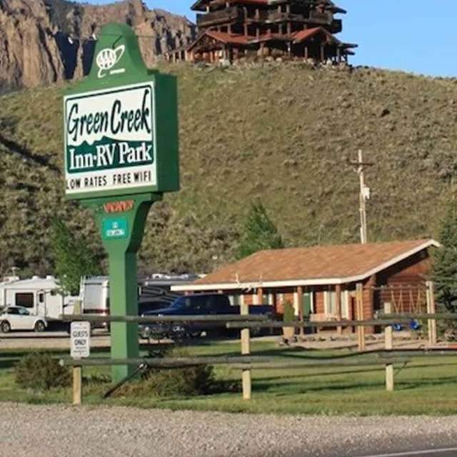 Green Creek Inn & RV Park