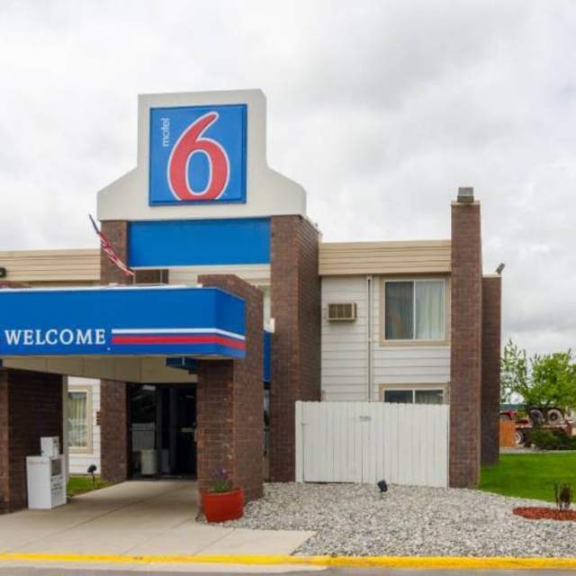 Motel 6