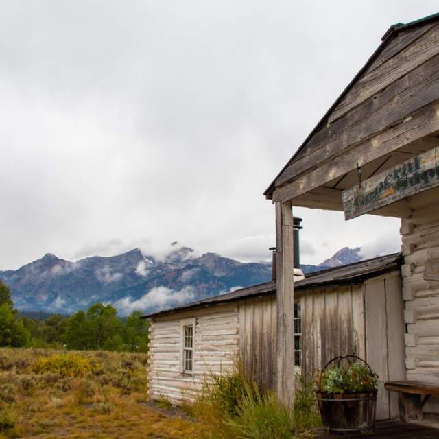 Menors Ferry Historic District