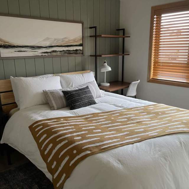 Pinedale's Cozy Cabins