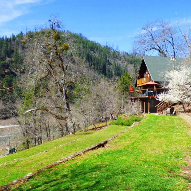 The Dry Fly Lodge