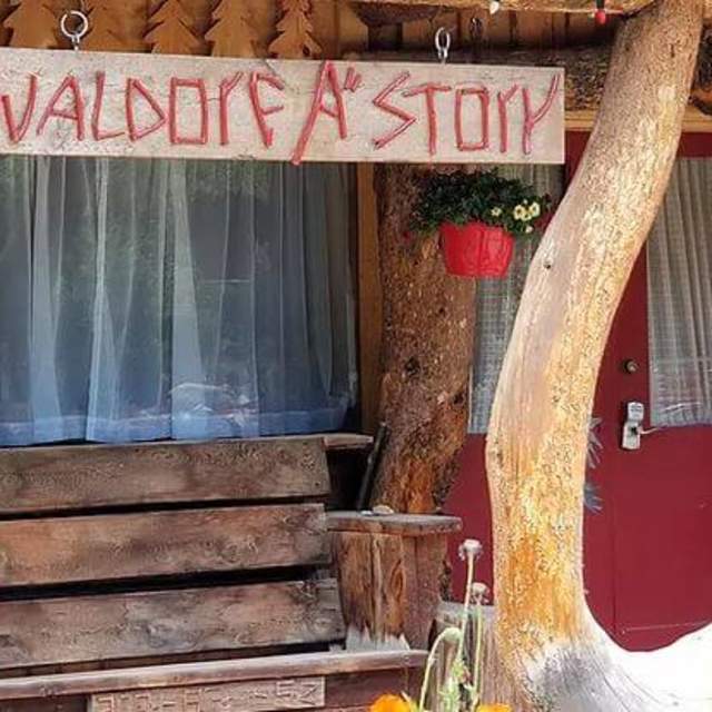 Waldorf A'Story Guest Haus