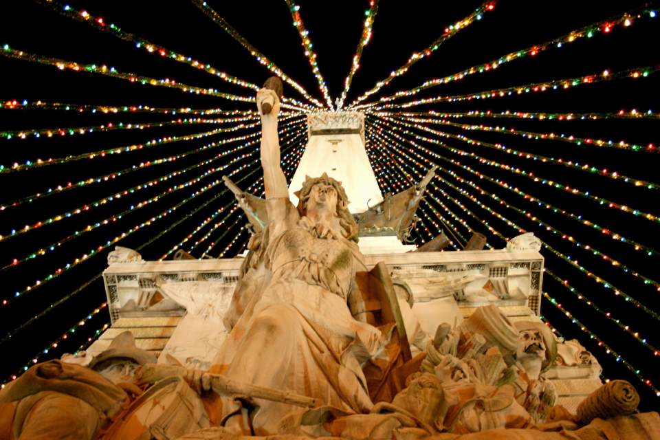 Circle of Lights