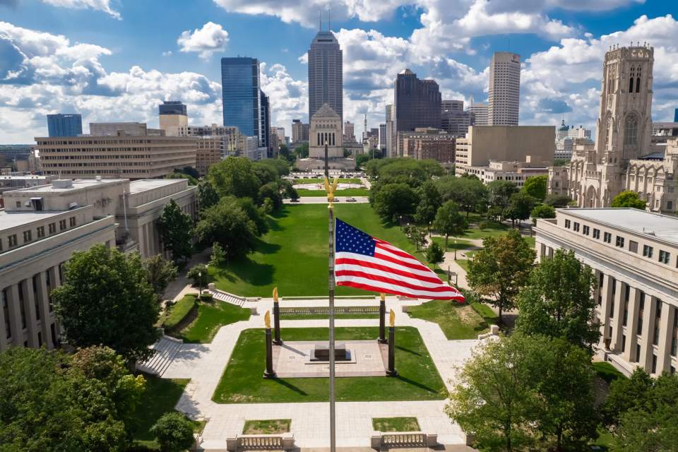 War Memorial Plaza