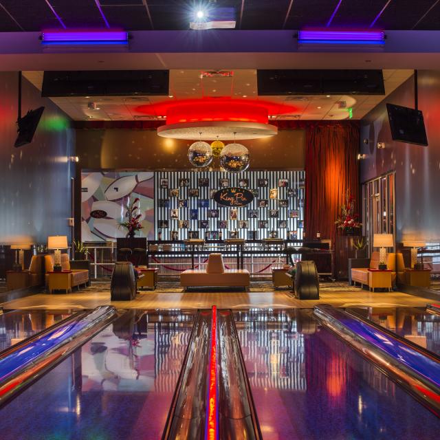 Kings Bowl Orlando interior bowling alley