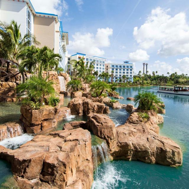 Loews Sapphire Falls Resort at Universal Orlando™ waterfall and lagoon