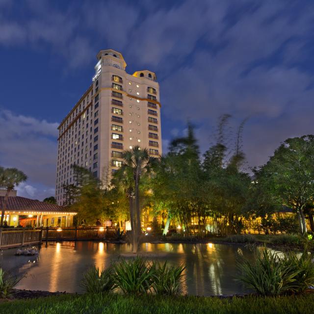 DoubleTree by Hilton Orlando at SeaWorld hotel at night