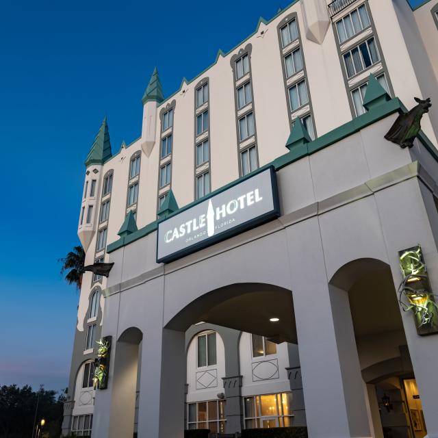 Exterior and sign of Castle Hotel, Autograph Collection