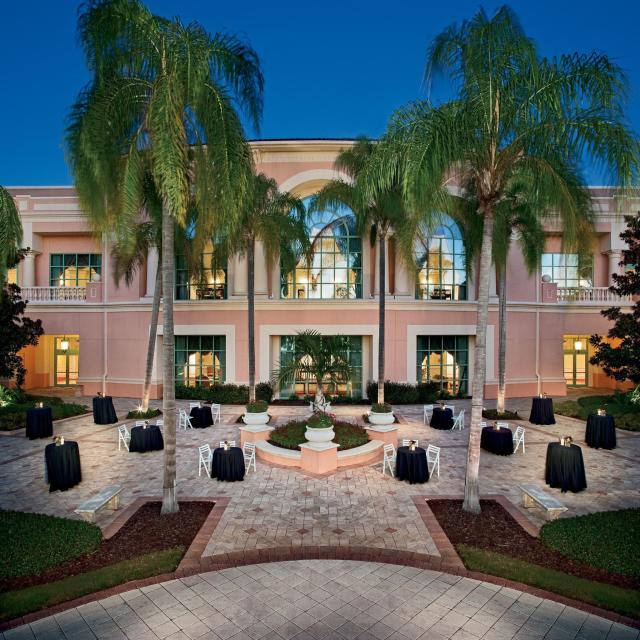 JW Marriott Orlando, Grande Lakes exterior terrace