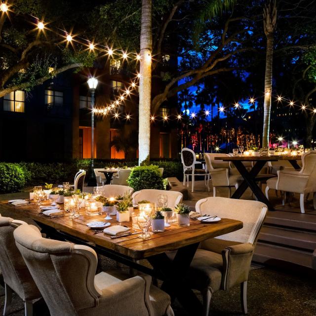 Walt Disney World Swan and Dolphin Resort Crescent Terrace meetings setup