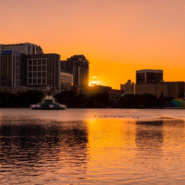 Sunset at Lake Eola in Downtown Orlando