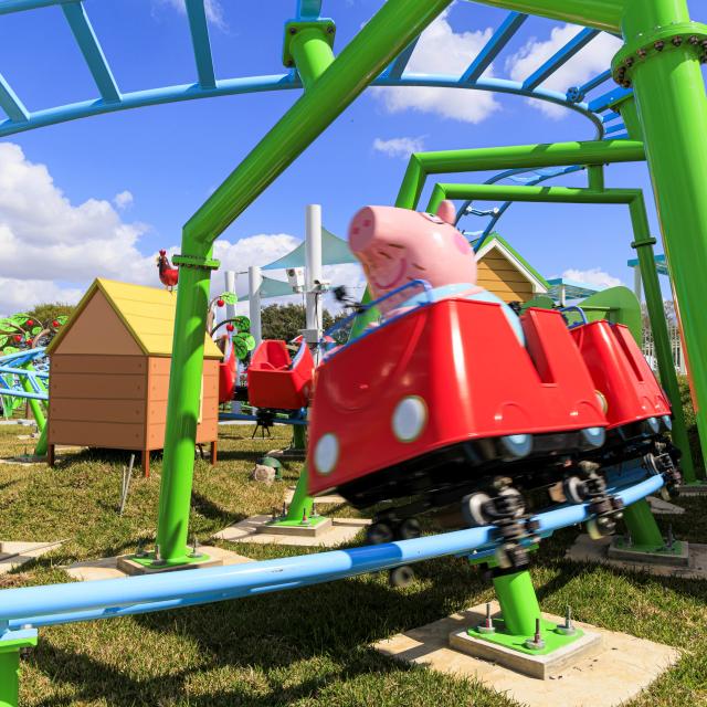 Peppa Pig Theme Park 2022 FULL TOUR! Florida's NEWEST Theme Park