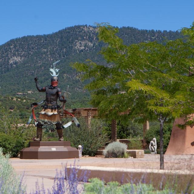 Why you should visit Santa Fe's Canyon Road Arts District — Santa Fe Art  Tours