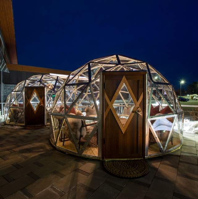 Hilton Van Acre Igloos