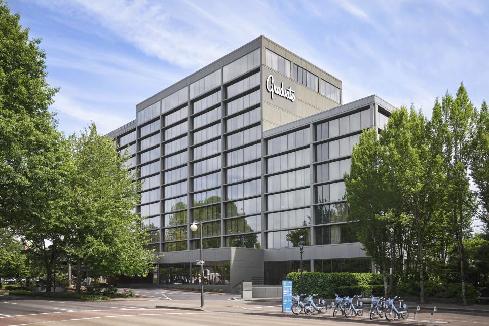 The windowed exterior of the Graduate by Hilton Eugene