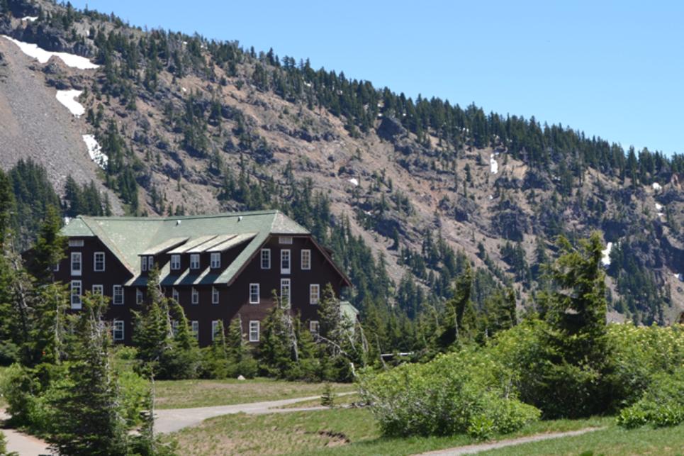 Crater Lake Lodge in July