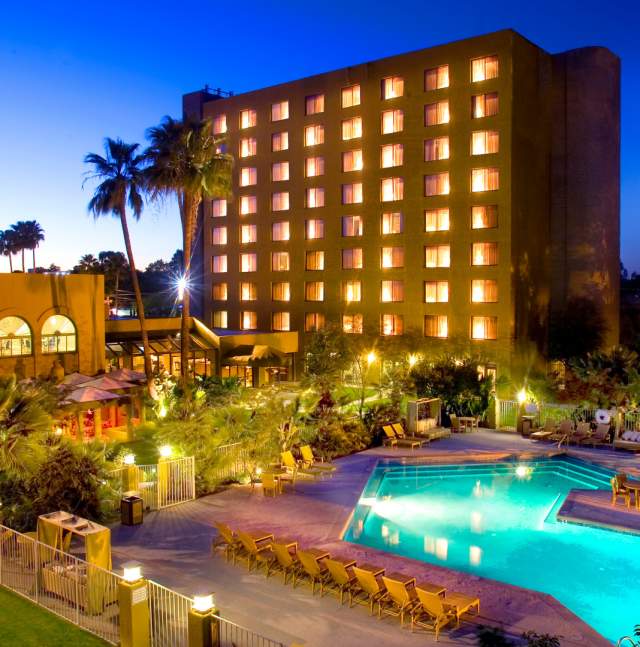 DoubleTree Hotel, Reid Park