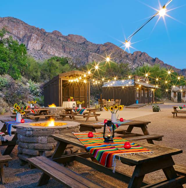 El Conquistador Hilton outdoor event area