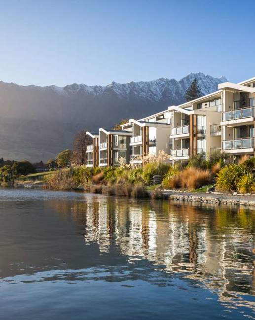 Hilton Hotel Queenstown by the lakeside