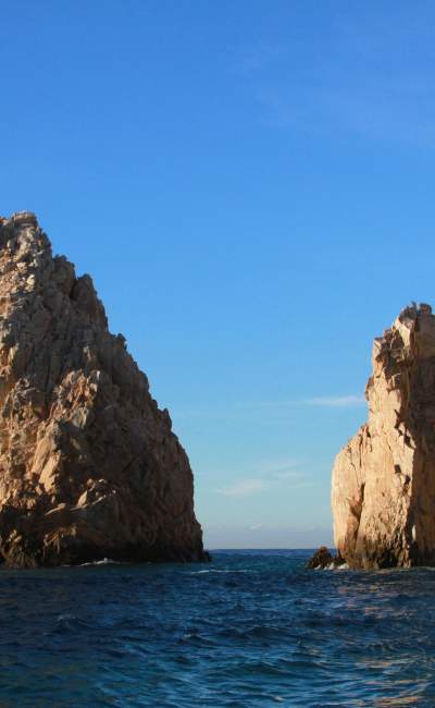 foto panorámica del arco de los cabos con vista al mar de cortés