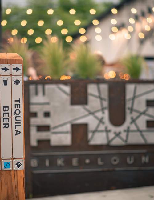 Hub on sale bike bar