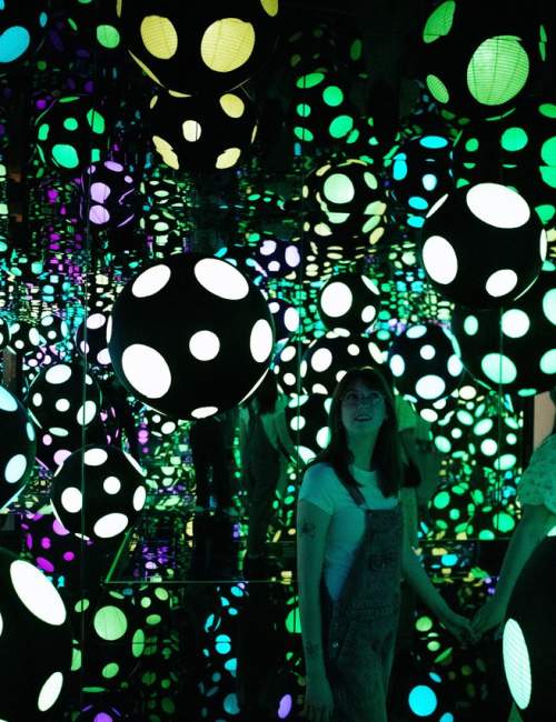 Experience Yayoi Kusama's Artwork for Free