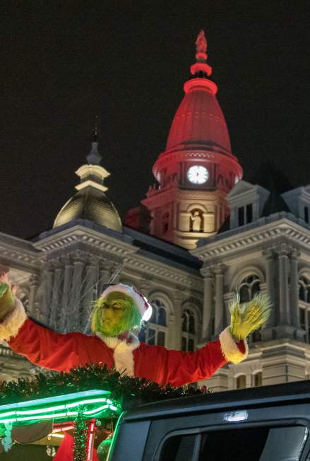 Greater Lafayette Christmas Parade Tips and Tricks 2025