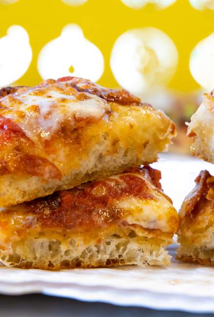 Azzip Pizza