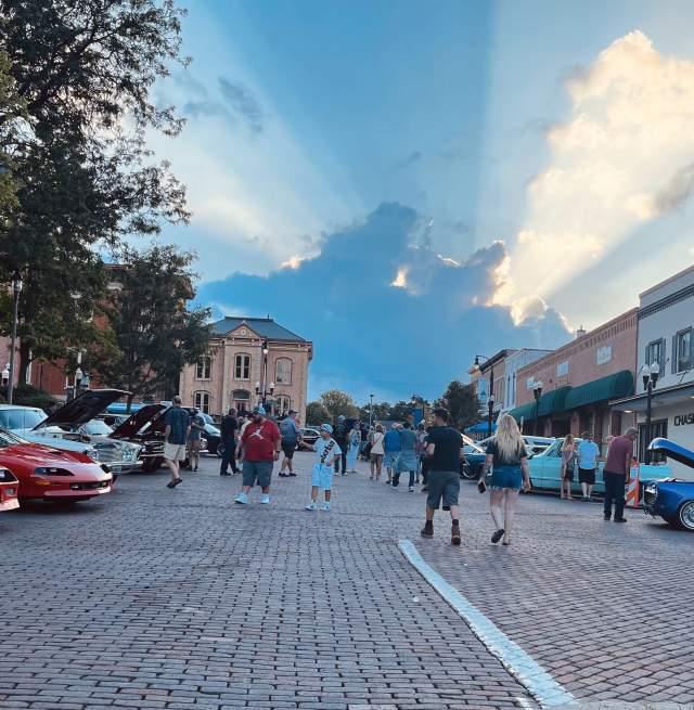 Discover the Charm of Woodstock, Illinois: Your Perfect Road Trip Destination