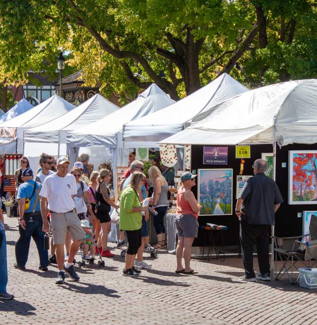 Get Your Art Fix: Fall Art & Craft Events in Woodstock, Illinois