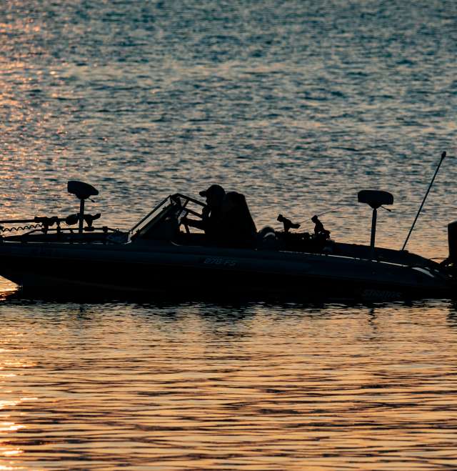 FishingBoats_MorningShadow