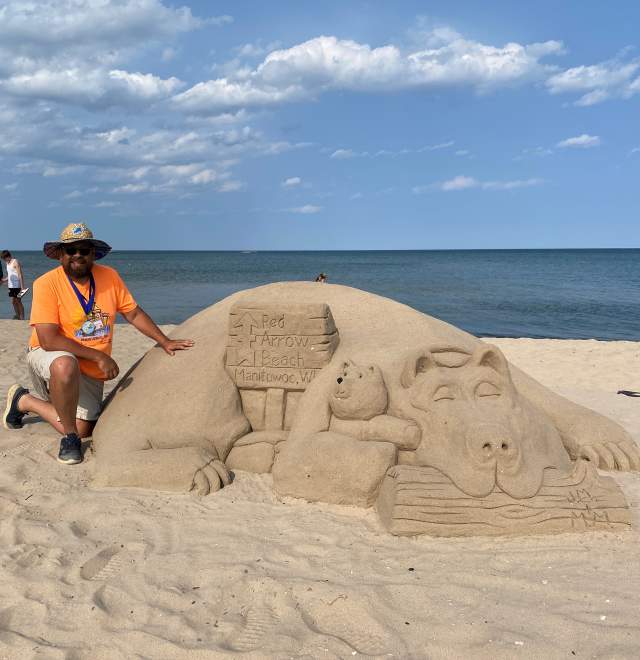 Red Arrow Bear 2023 Wisconsin Sand Sculpting Festival with Sculptor
