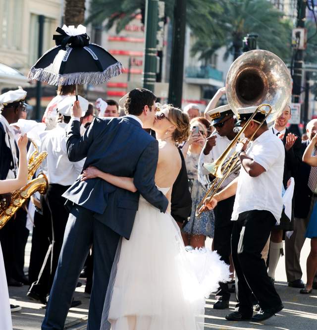 French Quarter bride and groom