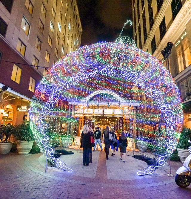 Miracle on Fulton Street - Harrah's