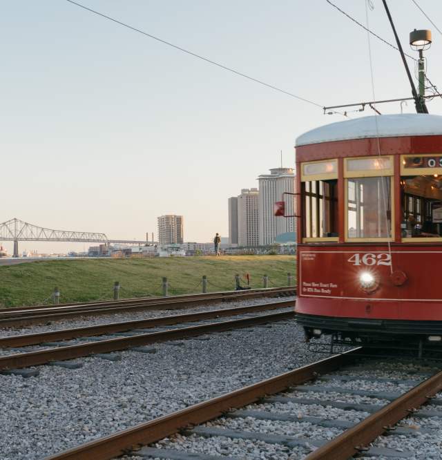 Riverfront Streetcar - Woldenberg Park