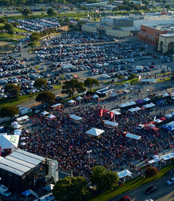 La Gran Plaza de Fort Worth Celebrates 20 Years