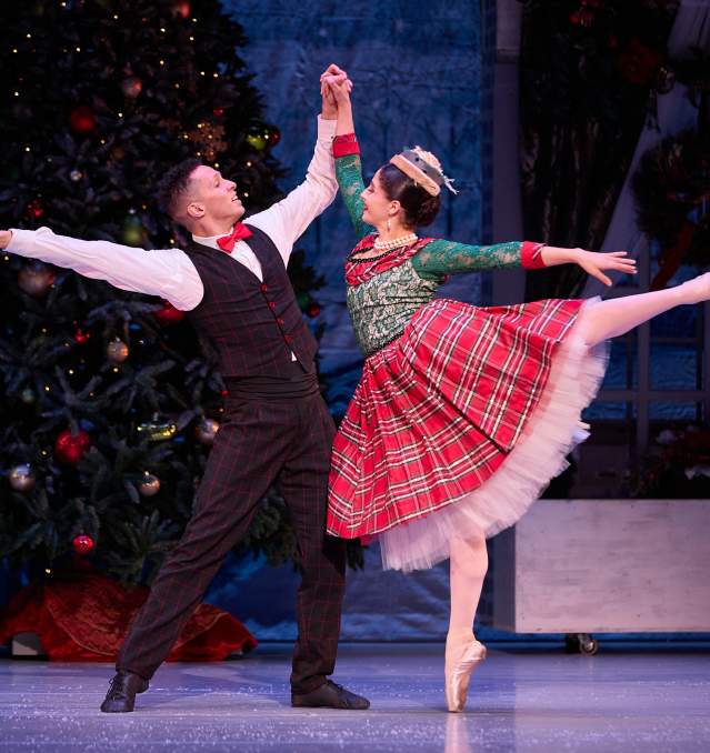 On Stage For the Holidays