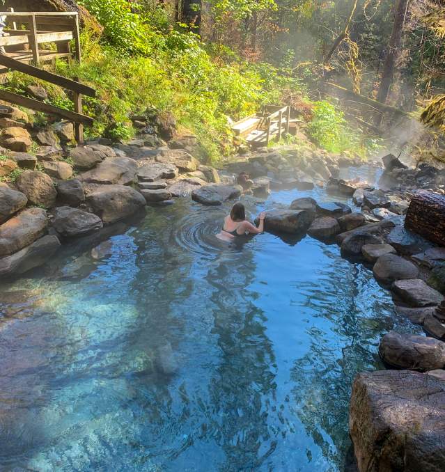 Guide to Hot Springs in the Cascades