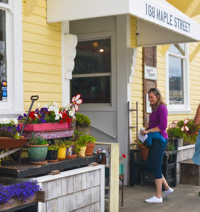 Beachside Treasures & Antique Hunting
