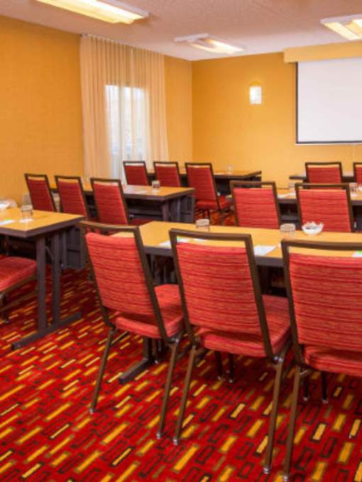 Courtyard Manassas Battlefield Park