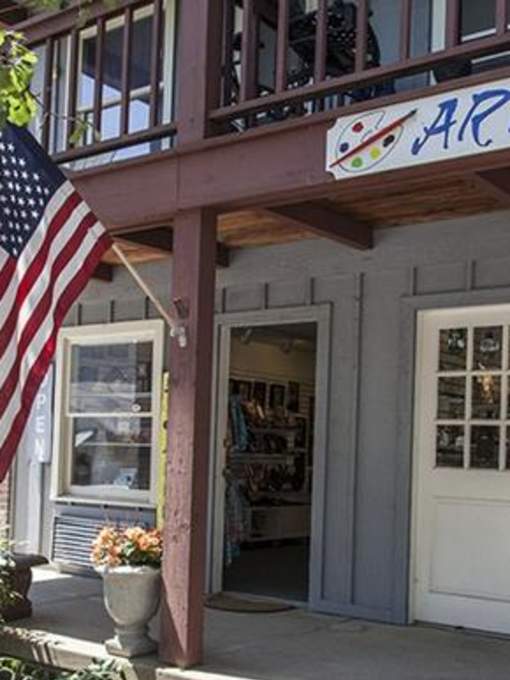 Art A La Carte Gallery & Gift Boutique