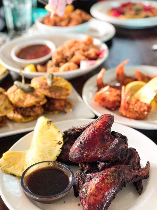Bahama Breeze Island Grille