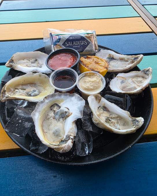 Castaways Seafood and Grill