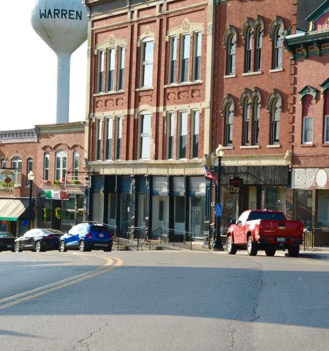 Main Street Warren, IL