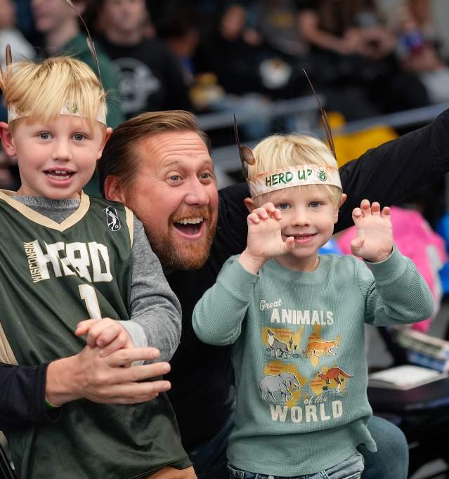 Oshkosh Spring Break Guide!