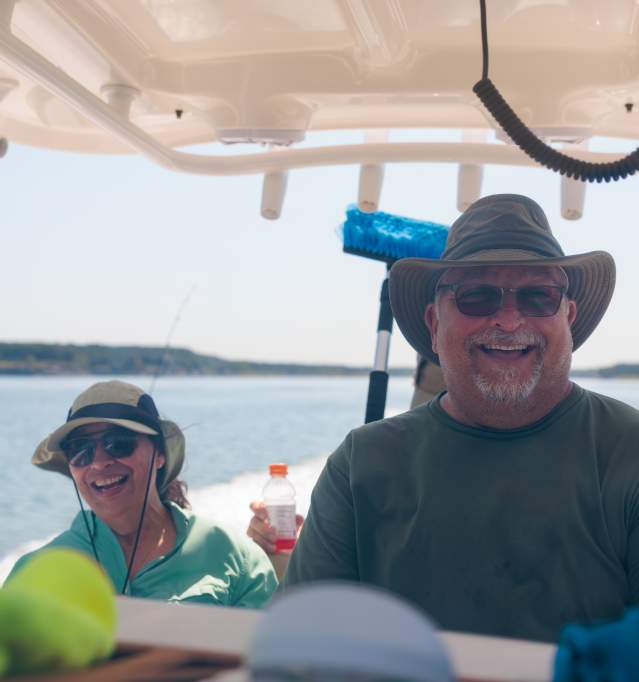Man and a women on a boat at Belton Lake
