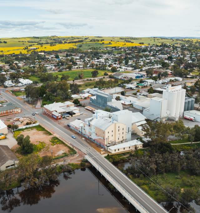 Aerial view of Northam township, Avon Valley
