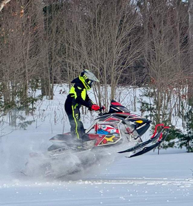 snowmobile devault 2025