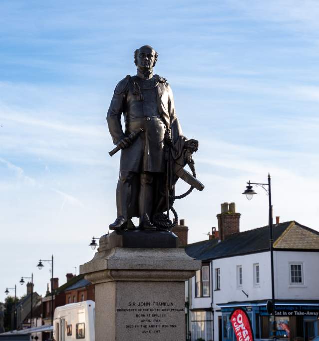 a statue of John Franklin in the centre of Spilsby