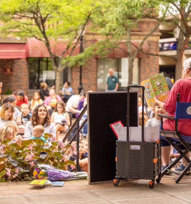 Story Time in the Square